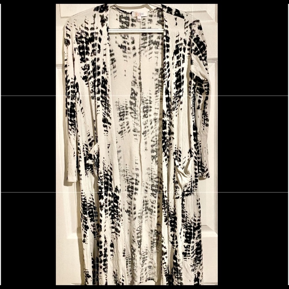 LuLaRoe Sarah Duster Sweater
